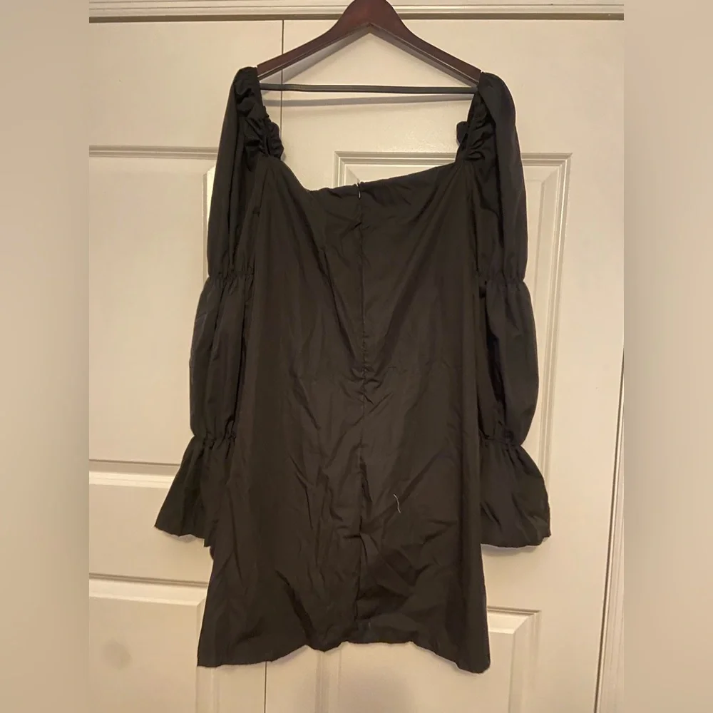 PLT Black Puff Sleeve Plus Ruched Front Bodycon Dress - Picture 4 of 5